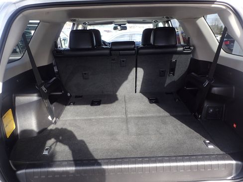 Used 2012 Toyota 4Runner Limited image 11