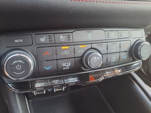 Used 2023 Dodge Durango GT image 21