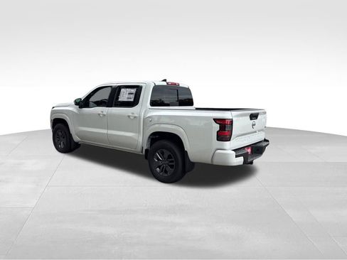 New 2025 Nissan Frontier SV w/ SV Convenience Package image 2