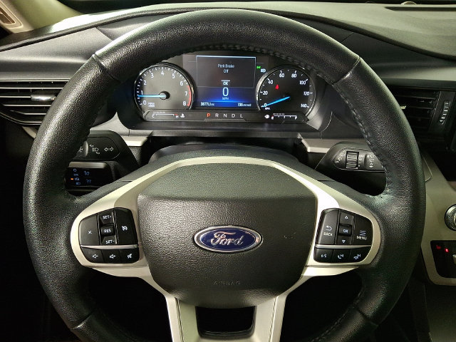 Used 2023 Ford Explorer XLT w/ Class IV Trailer Tow Package AWD/4WD image 19