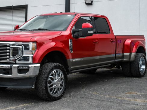 Used 2021 Ford F350 Lariat w/ Lariat Ultimate Package image 5