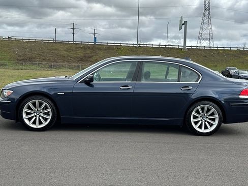 Used 2007 BMW 750Li image 6