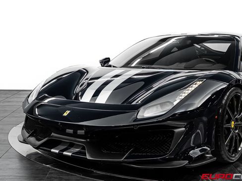 Used 2019 Ferrari 488 Pista Coupe RWD image 19