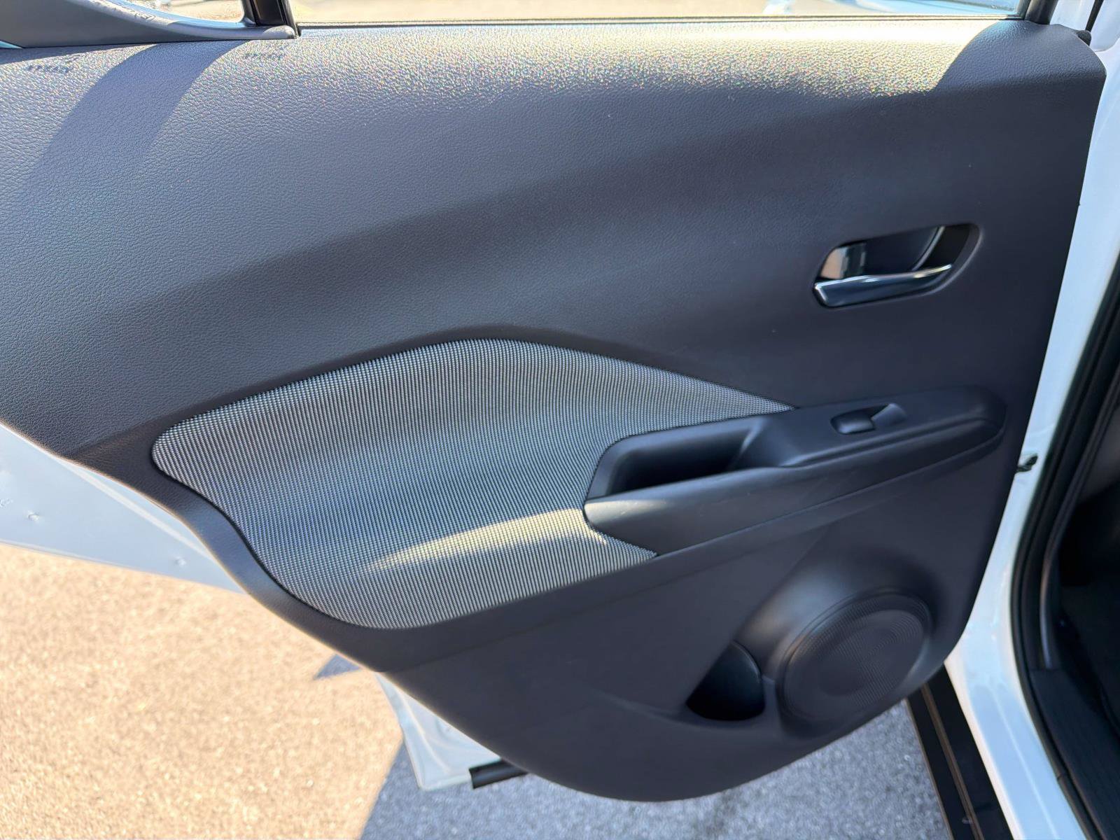Used 2019 Nissan Kicks S FWD image 23