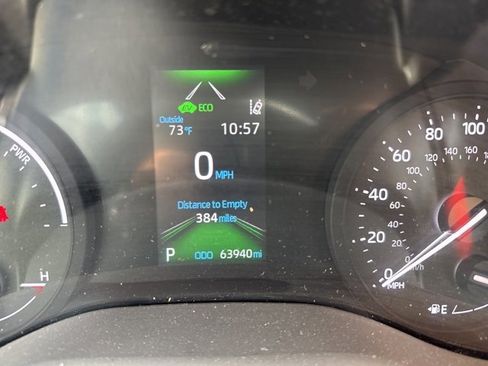 Used 2024 Toyota Sienna XLE image 11