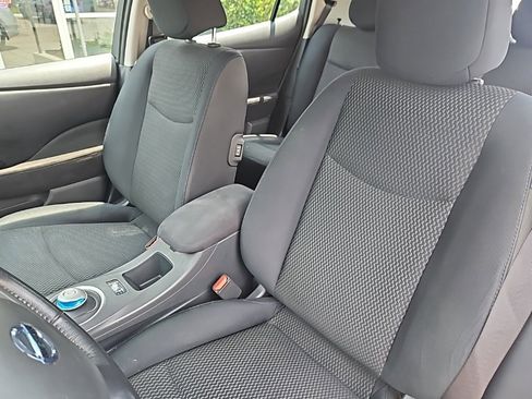Used 2013 Nissan Leaf S image 13