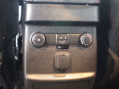 Used 2018 Ford Explorer Sport AWD/4WD image 25