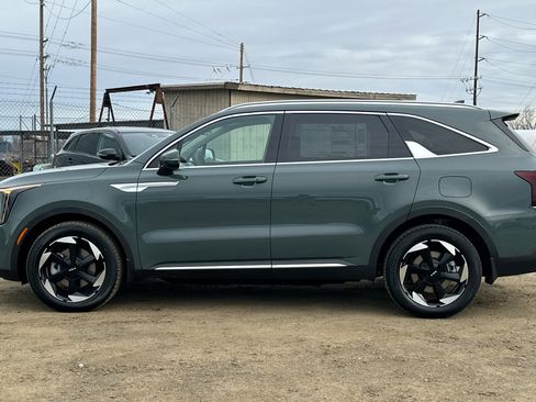 New 2026 Kia Sorento EX image 8