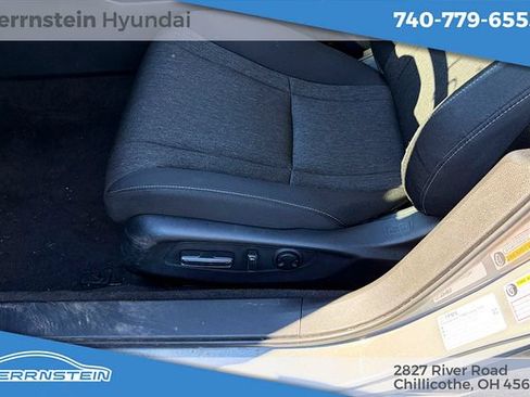 Used 2025 Honda Accord SE image 17