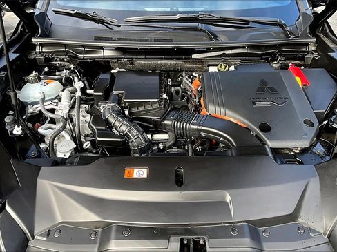 New 2025 Mitsubishi Outlander SEL Black Edition image 11