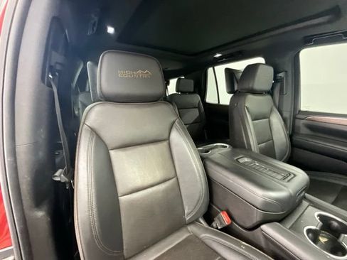 Used 2023 Chevrolet Tahoe High Country AWD/4WD image 15