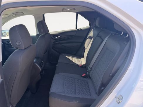 Used 2024 Chevrolet Equinox LT image 13