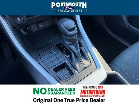 Used 2024 Toyota RAV4 XLE image 12