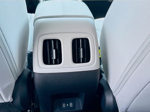 New 2026 Hyundai Tucson SEL FWD image 17