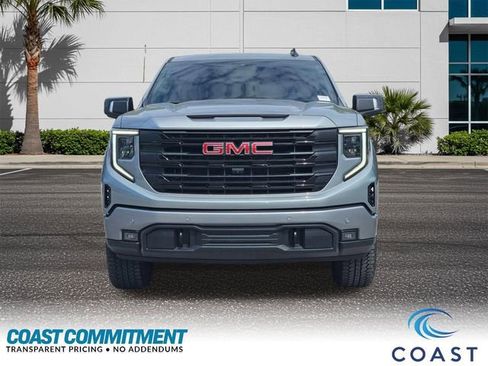 Used 2025 GMC Sierra 1500 Elevation w/ Elevation Premium Package AWD/4WD image 2
