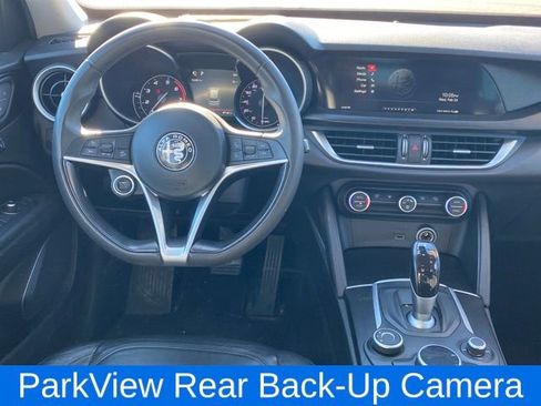 Used 2018 Alfa Romeo Stelvio Base w/ Convenience Package image 8