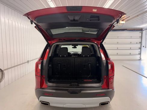 Used 2023 GMC Acadia SLE w/ LPO, Floor Liner Package AWD/4WD image 5