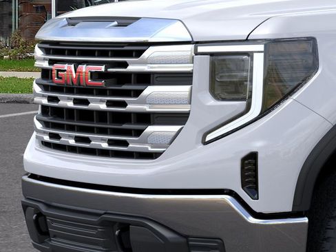 New 2026 GMC Sierra 1500 SLE w/ Snow Plow Prep Package AWD/4WD image 13