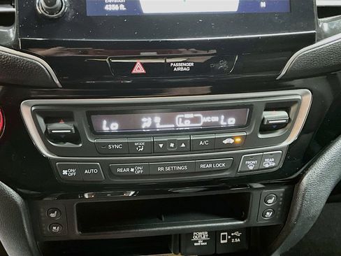 Used 2021 Honda Passport Elite image 16