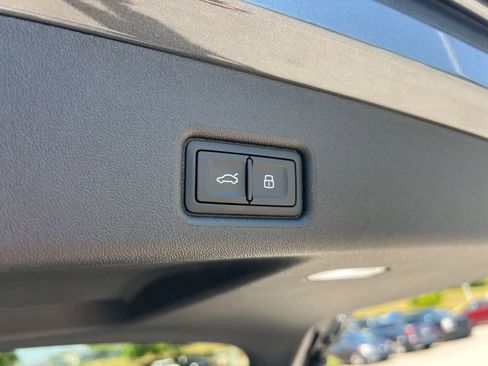 New 2026 Audi SQ5 Premium Plus AWD/4WD image 38