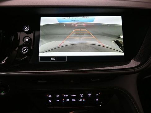 Used 2023 Buick Envision Essence image 20