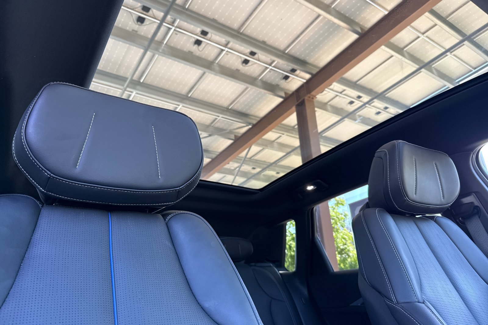 Used 2024 Cadillac Lyriq Luxury RWD image 26