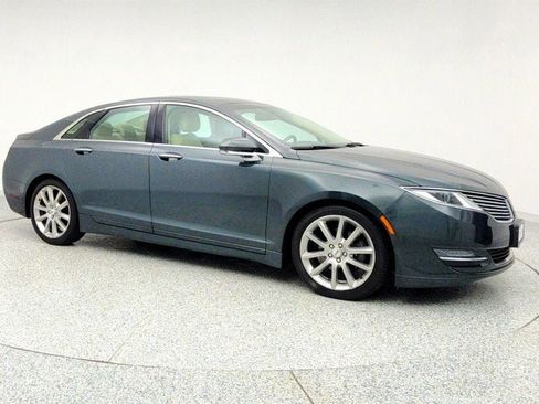 Used 2015 Lincoln MKZ AWD w/ Equipment Group 102A Reserve image 3