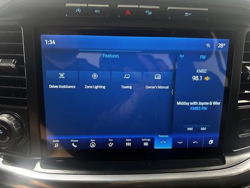 Used 2021 Ford F150 Lariat w/ Equipment Group 502A High AWD/4WD image 40