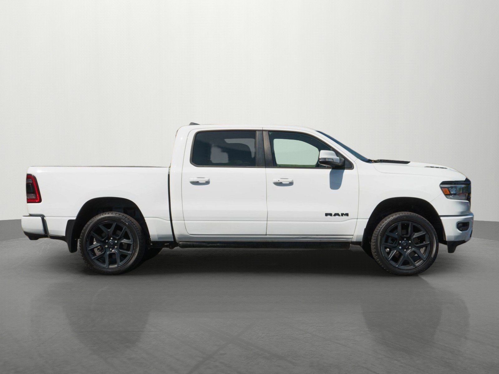 Used 2020 RAM 1500 Sport w/ Alpine Leather & Sound Group AWD/4WD image 8