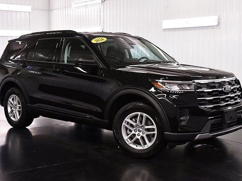 New 2026 Ford Explorer Active image 1