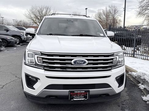 Used 2019 Ford Expedition XLT w/ Equipment Group 202A image 3