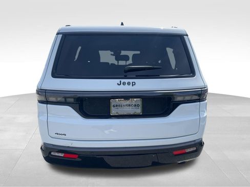 New 2026 Jeep Grand Wagoneer Limited AWD/4WD image 4
