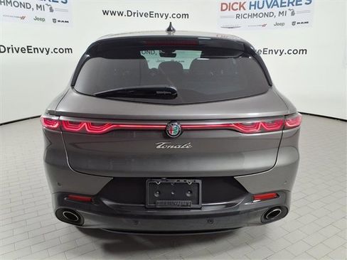 Used 2024 Alfa Romeo Tonale Veloce w/ Active Assist Package image 5