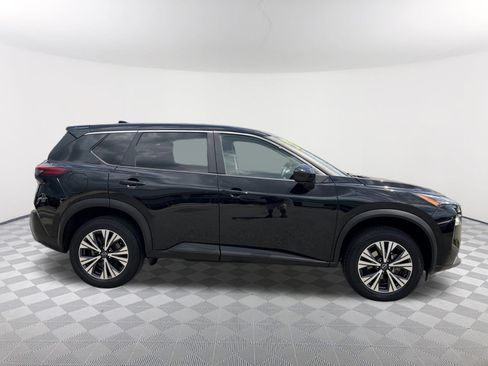 Used 2023 Nissan Rogue SV FWD image 19