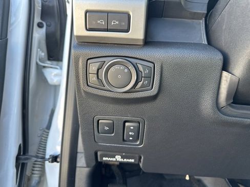 Used 2020 Ford F350 Lariat w/ Lariat Ultimate Package image 33