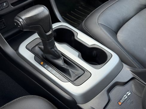 Used 2021 Chevrolet Colorado ZR2 image 30