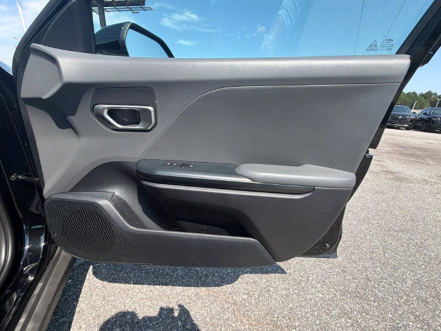 Used 2025 Kia K4 FWD image 14