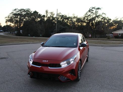 Used 2022 Kia Forte GT-Line w/ GT-Line Premium Package image 8