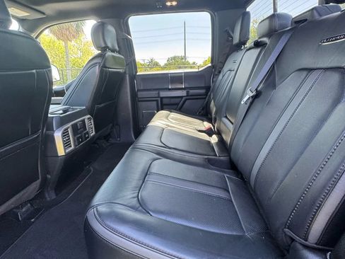 Used 2020 Ford F150 Platinum w/ Equipment Group 701A Luxury AWD/4WD image 13