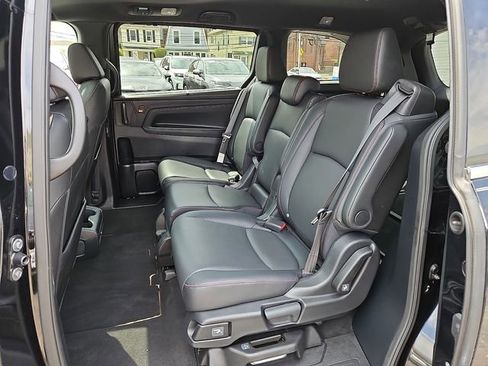 Certified 2023 Honda Odyssey Sport image 10