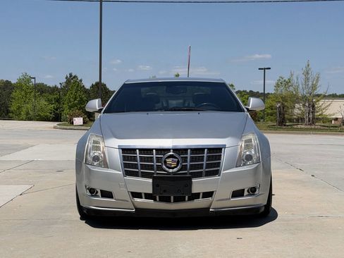 Used 2012 Cadillac CTS Performance image 2