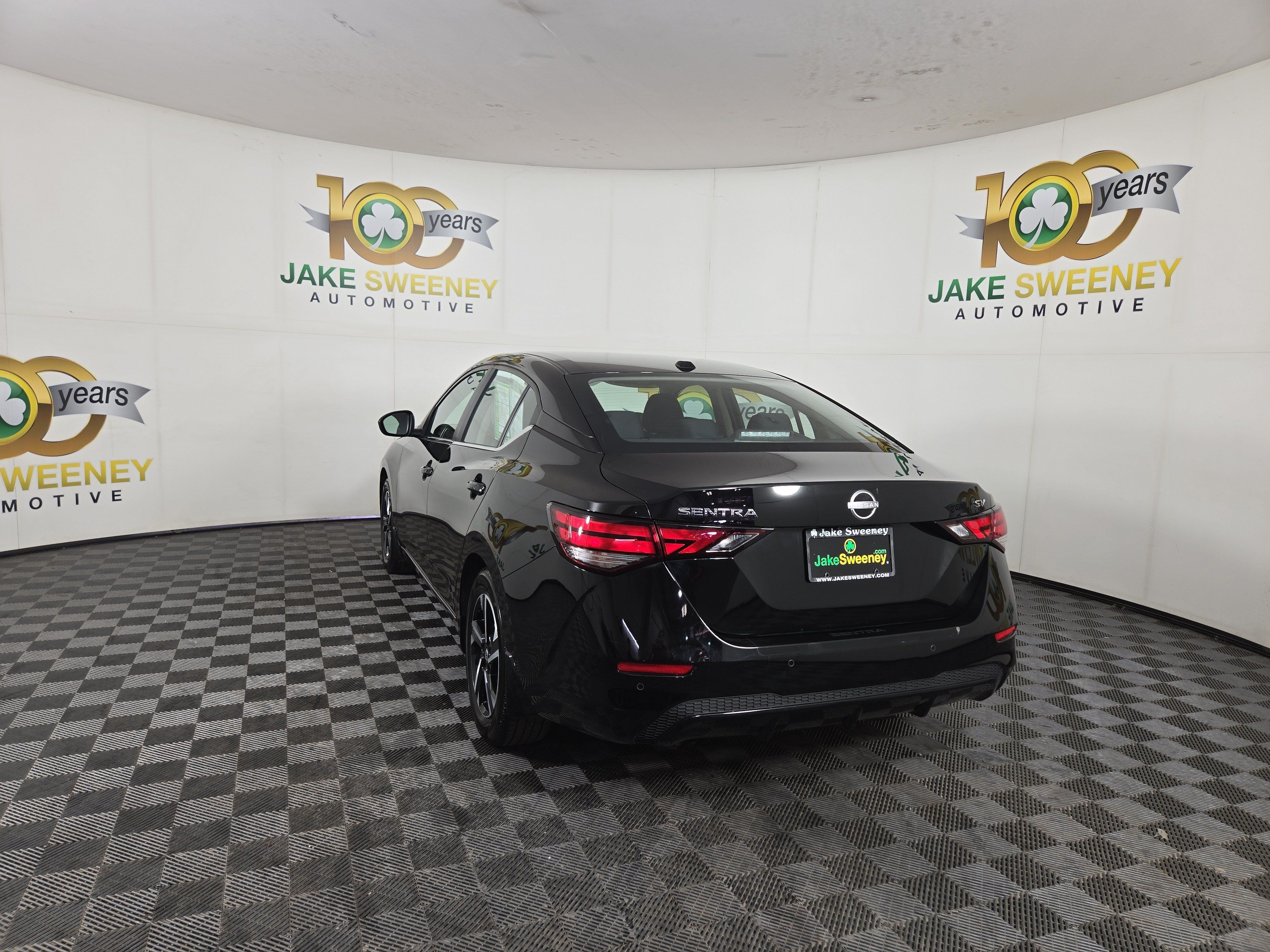 Used 2024 Nissan Sentra SV w/ All-Weather Package FWD image 6