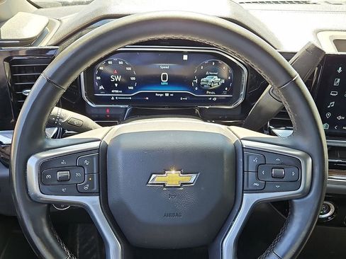 Certified 2023 Chevrolet Silverado 1500 LT AWD/4WD image 17