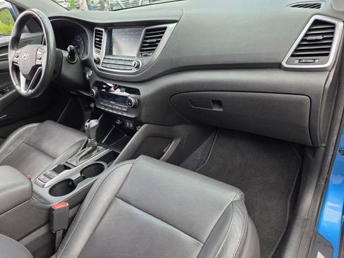 Used 2018 Hyundai Tucson Limited FWD image 16
