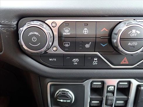 New 2026 Jeep Wrangler Unlimited Rubicon 392 image 18