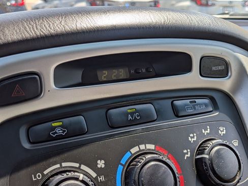 Used 2007 Toyota Highlander 2WD w/ 3rd Row image 20