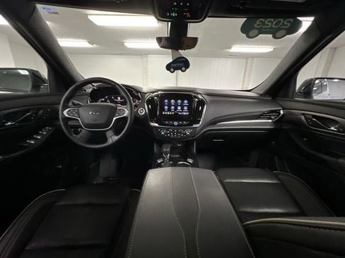Certified 2023 Chevrolet Traverse Premier w/ Redline Edition image 21
