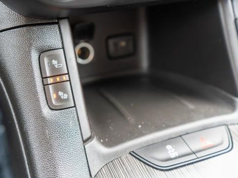 Used 2019 GMC Acadia SLE w/ Driver Alert Package I image 28