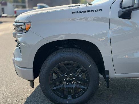 New 2026 Chevrolet Silverado 1500 RST w/ Dark Appearance Package AWD/4WD image 16