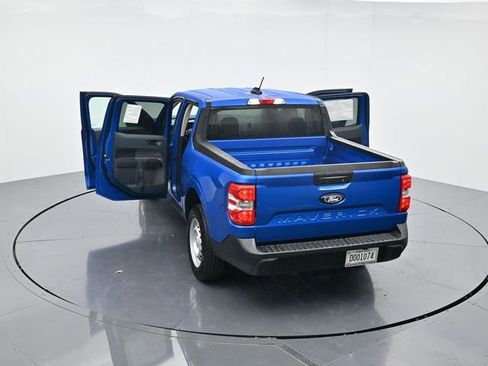 New 2025 Ford Maverick XL image 41